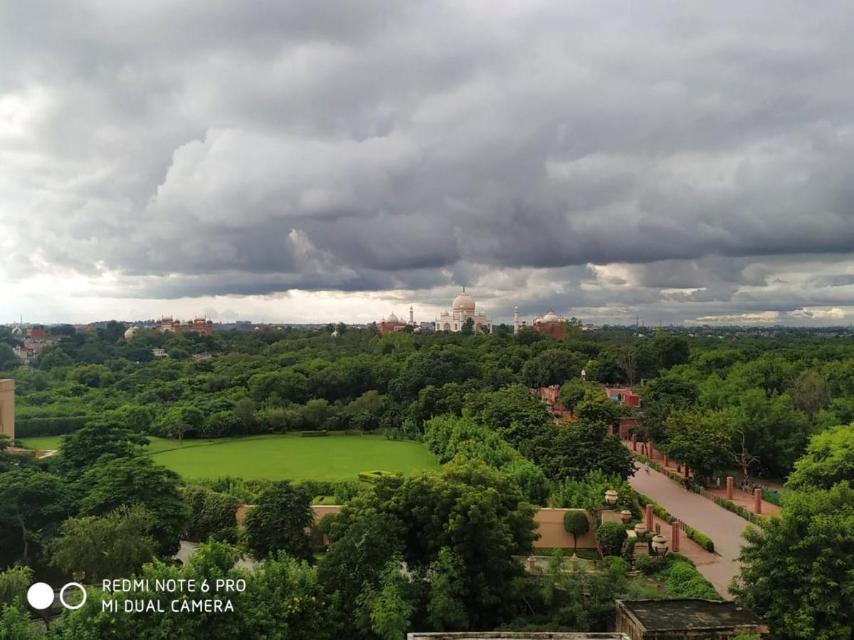 Hotel Taj Plaza, Vip Road, Agra Agra  Eksteriør bilde