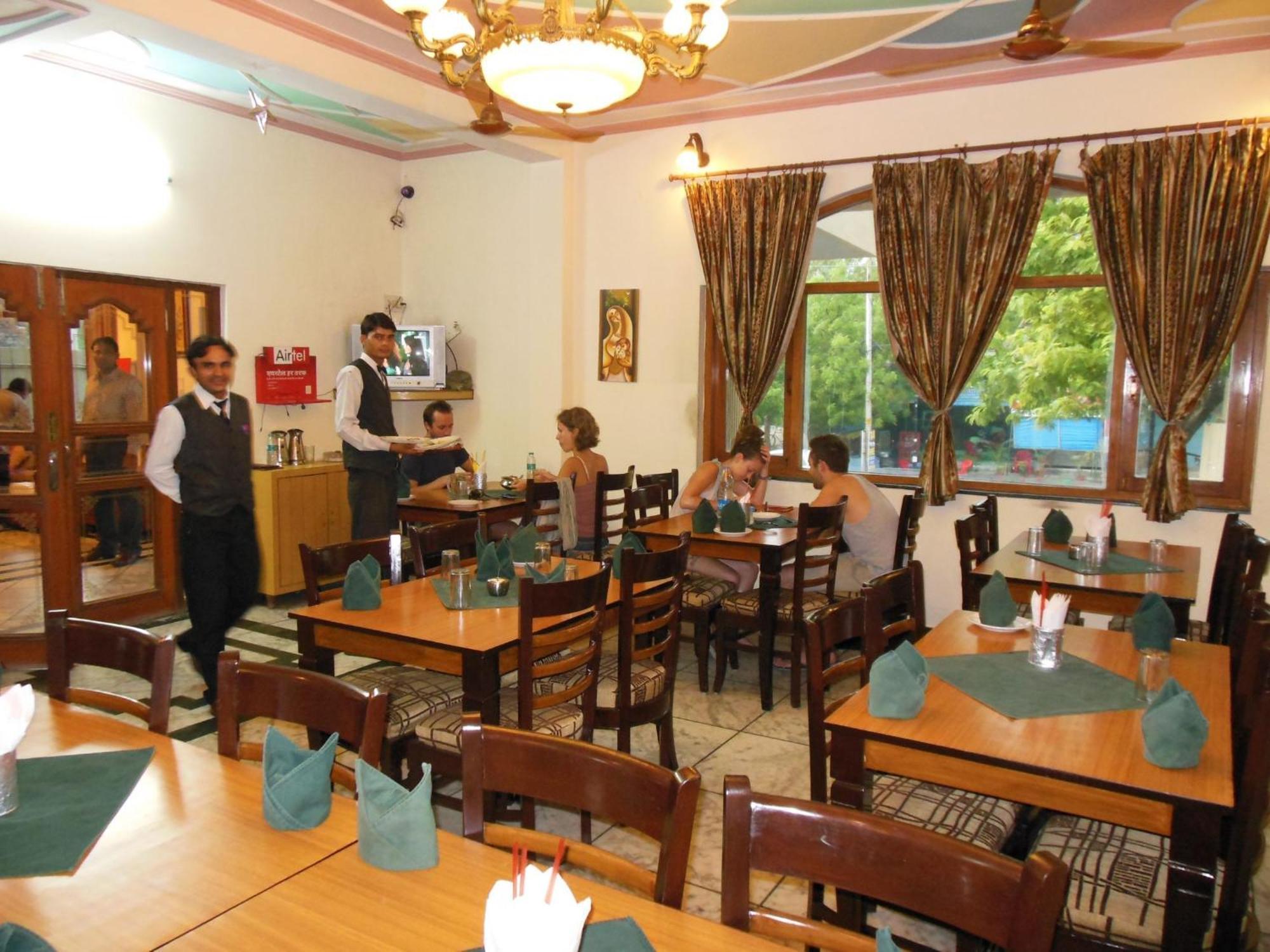 Hotel Taj Plaza, Vip Road, Agra Agra  Eksteriør bilde