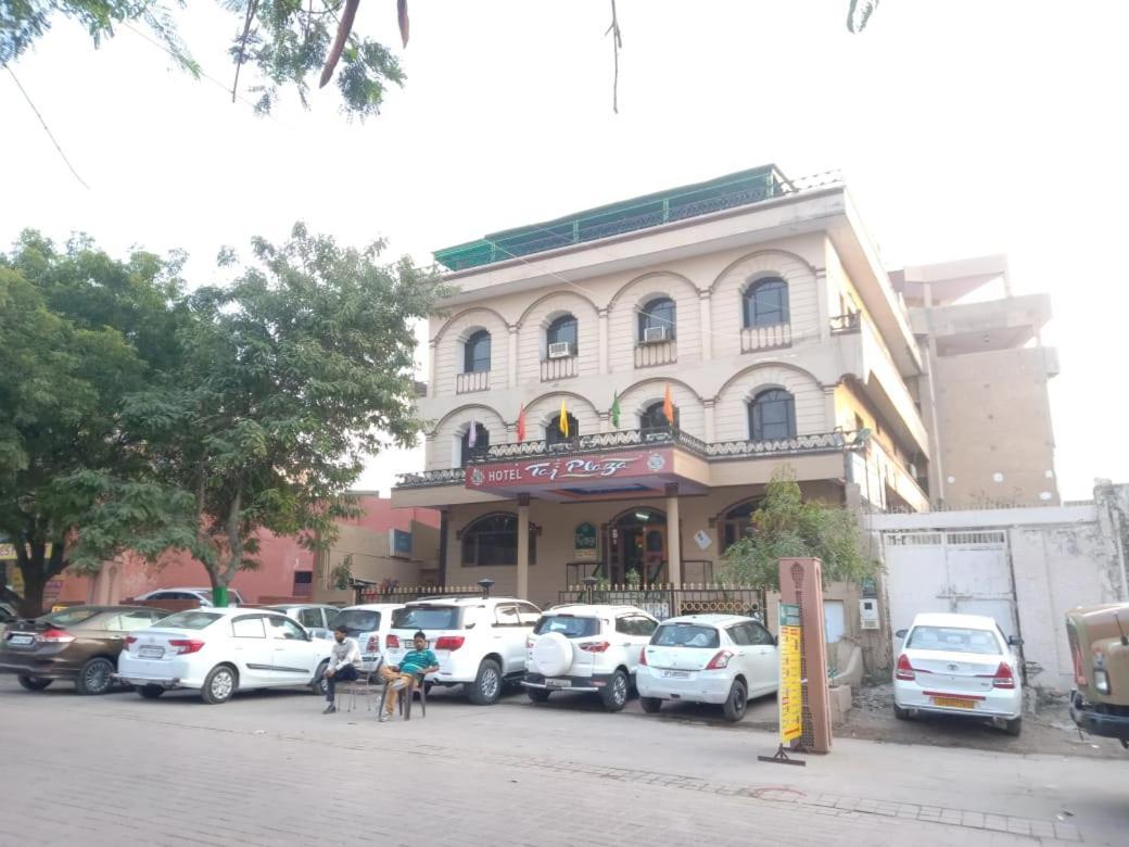 Hotel Taj Plaza, Vip Road, Agra Agra  Eksteriør bilde