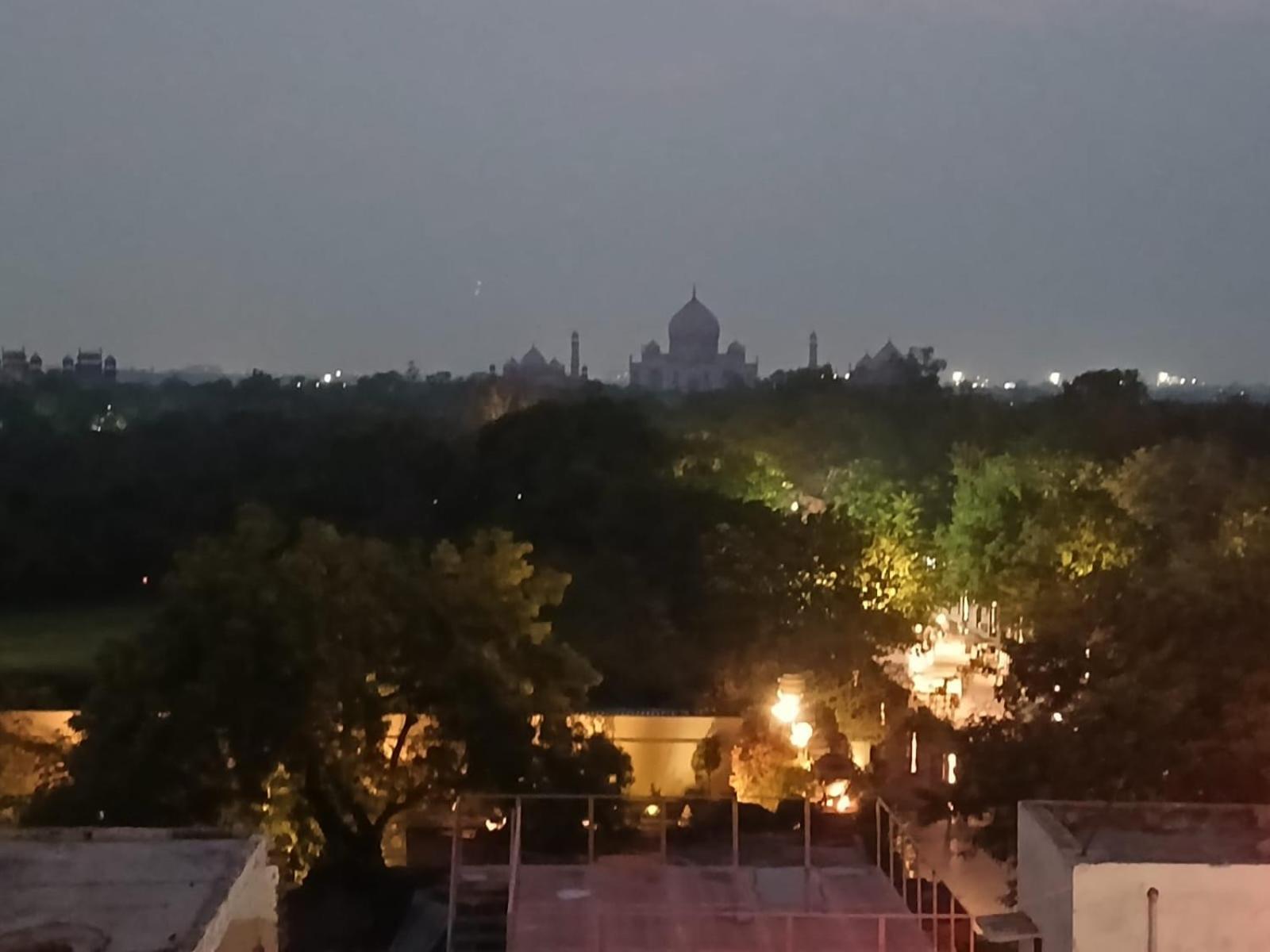 Hotel Taj Plaza, Vip Road, Agra Agra  Eksteriør bilde